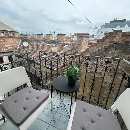 Danube Dreams Apartman *